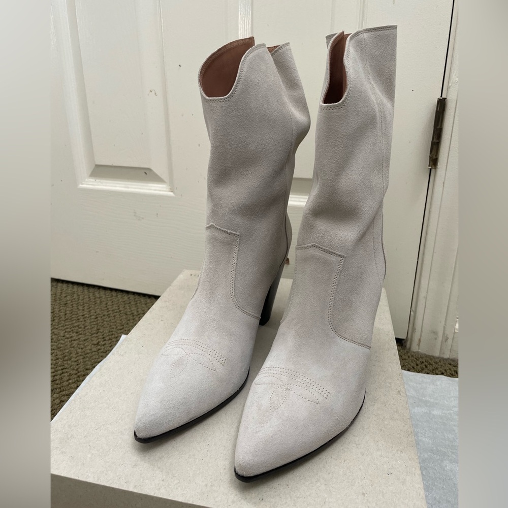 Golden Goose Raphael Boots Cream Suede Cord Stitching || NEW IN BOX || SIZE 40 W